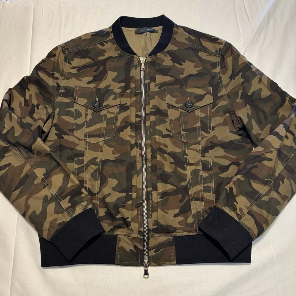 Arthur Galan Women's Size 4 Camo Bomber Jacket Pleated Lined Pockets Green - Picture 4 of 15